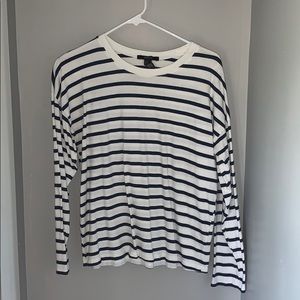 blue and white long sleeve